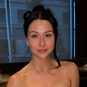 Meet your Posher, Loredana